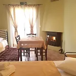 Eleftherios 3* Kalawrita