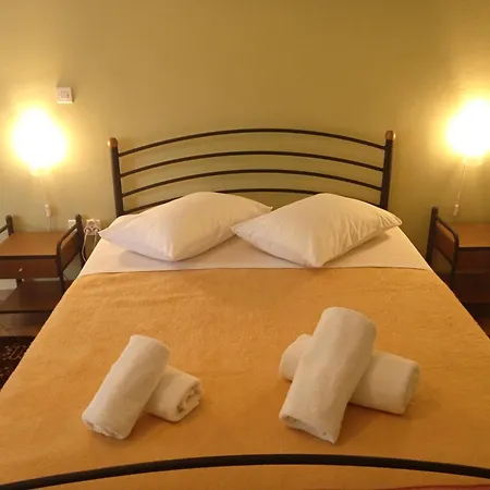 Casa de hóspedes Eleftherios Kalavryta