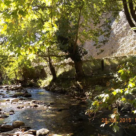 Eleftherios Pensión Kalavryta