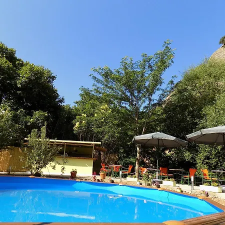 Eleftherios Pensión Kalavryta